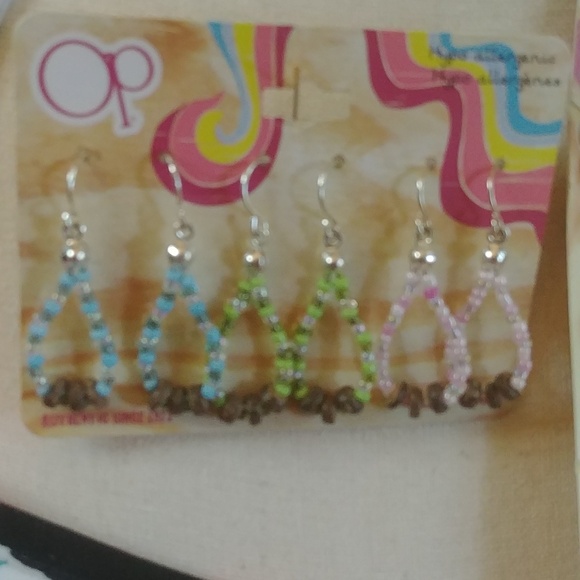 NWT OP Trio of Anklets and Trio of Beaded Earrings Boho - Picture 3 of 8